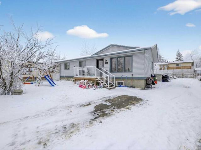 House for sale in Didsbury, Alberta