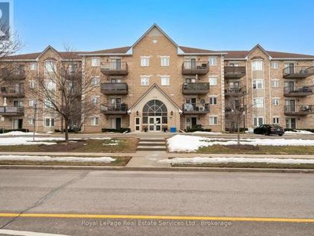 Condo for sale in Burlington, Ontario