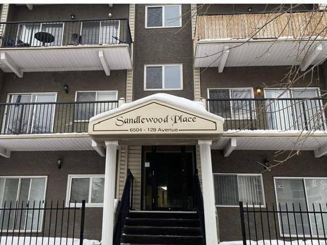 House for sale in Edmonton