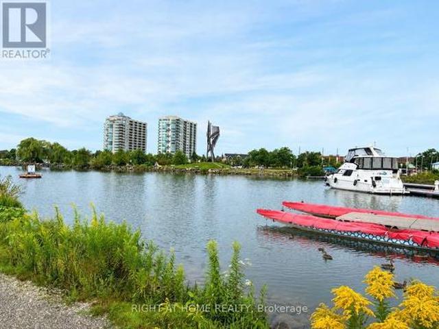 Condo for sale in Downtown Barrie, Barrie