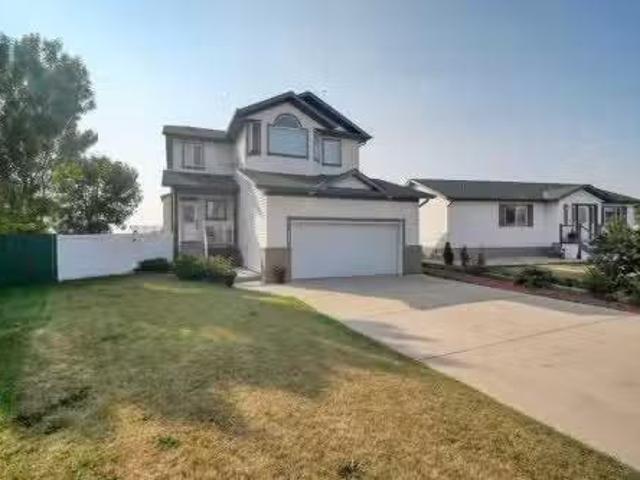 House for sale in Beiseker, Alberta