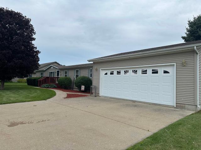 House for sale in Milledgeville, Illinois