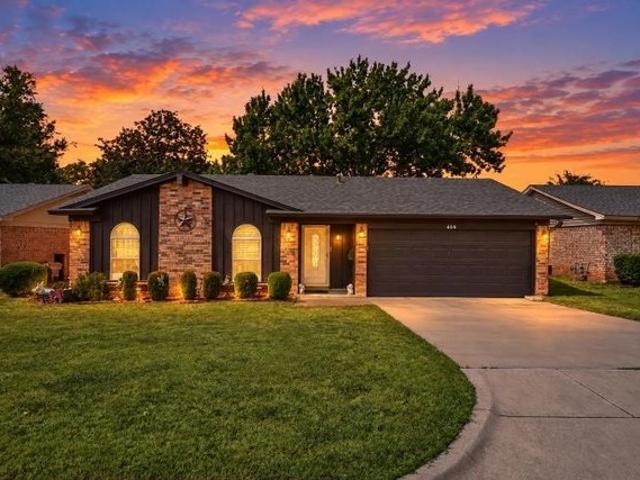 House for sale in Hurst, Texas