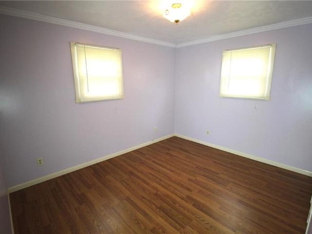 House for sale in Edinburg, Pennsylvania