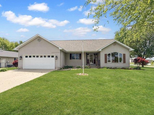House for sale in Fisher, Illinois