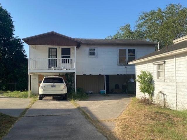 House for sale in Alice, Texas
