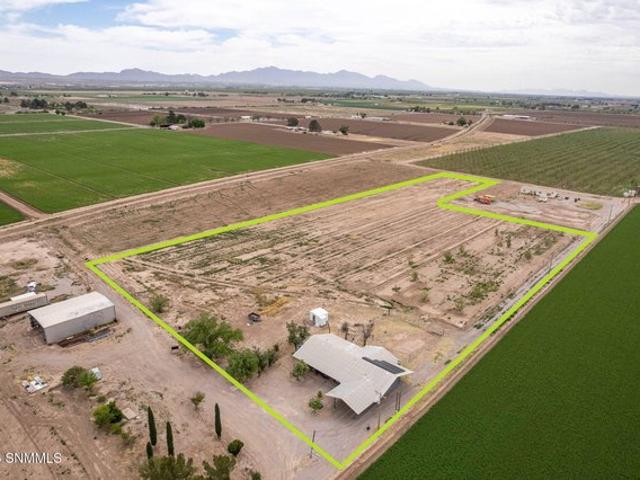 House for sale in Dona Ana, New Mexico