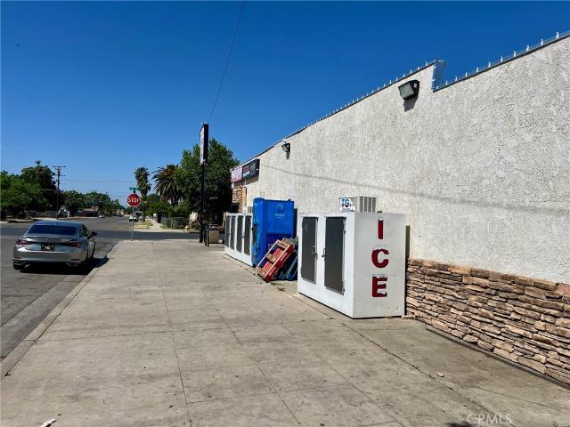 Commercial for sale in Madera, California