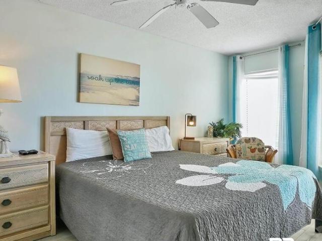 House for sale in Gulf Shores, Alabama