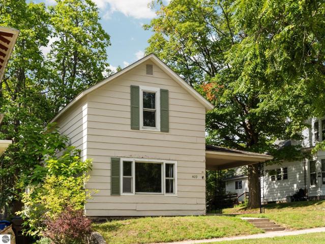 House for sale in Cadillac, Michigan