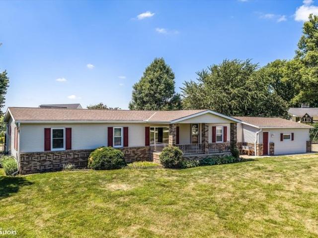 House for sale in Avoca, Iowa