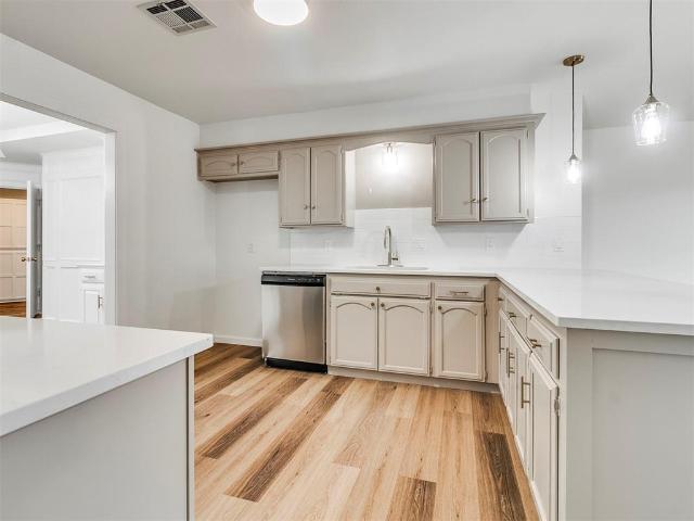 House for sale in Mustang, Oklahoma