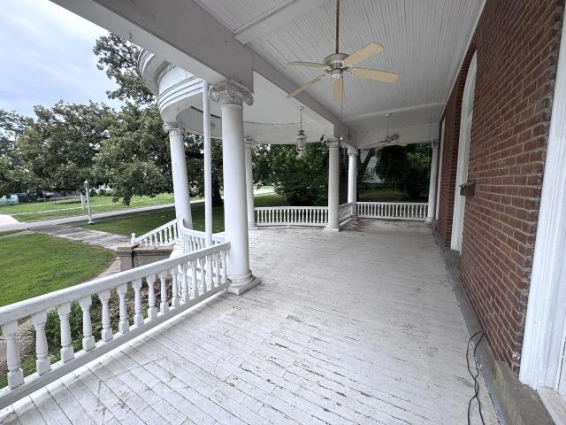 House for sale in Centerville, Iowa