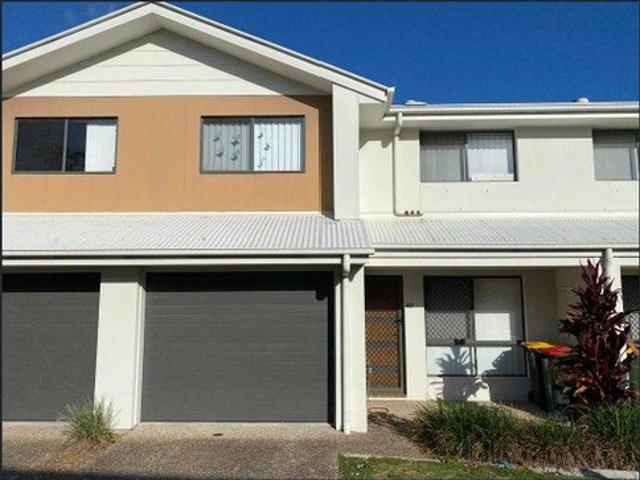 Townhouse for rent in Calamvale, Greater Brisbane