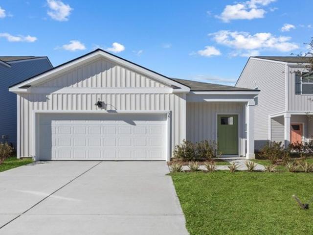 House for sale in Port Wentworth, Georgia