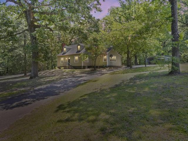 House for sale in Broadway, North Carolina