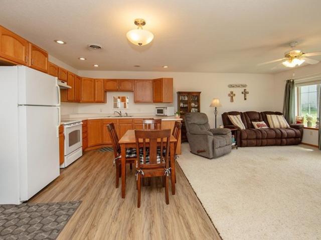 Condo for sale in Gladbrook, Iowa