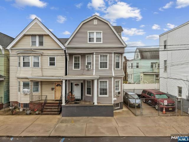 Property for sale in Hudson, New Jersey