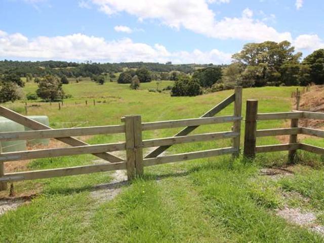 Property for sale in Karetu, Northland