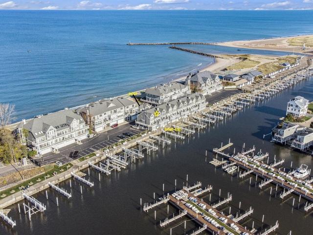 Condo for sale in New Buffalo, Michigan