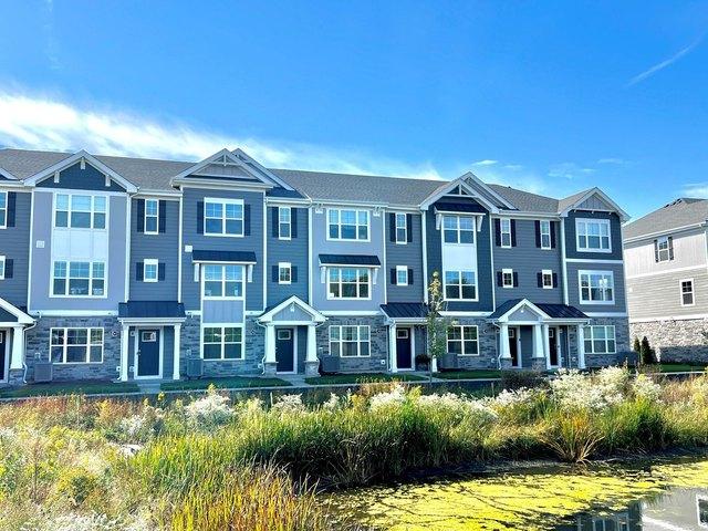 Townhouse for sale in Saint Charles, Iowa