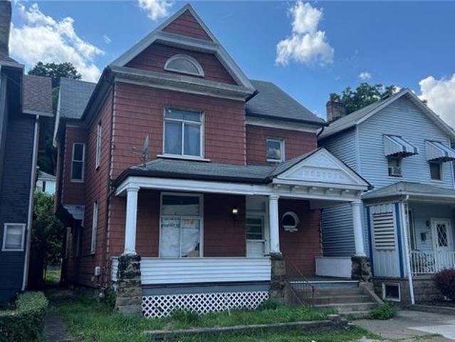 House for sale in Turtle Creek, Pennsylvania
