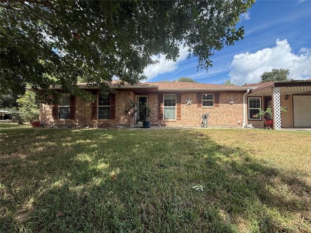 House for sale in Anahuac, Chambers County