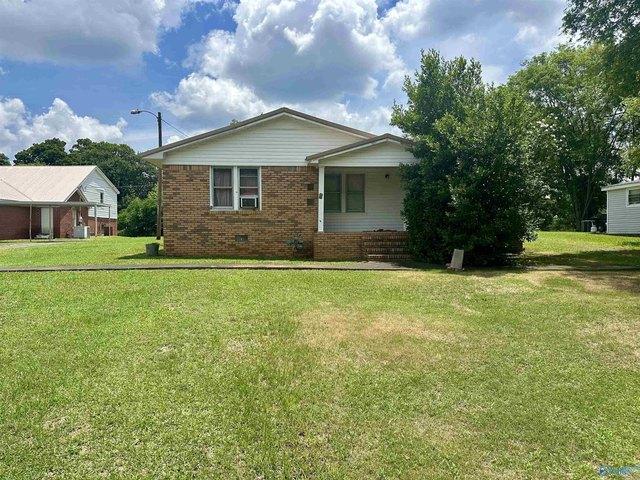 House for sale in Anniston, Alabama