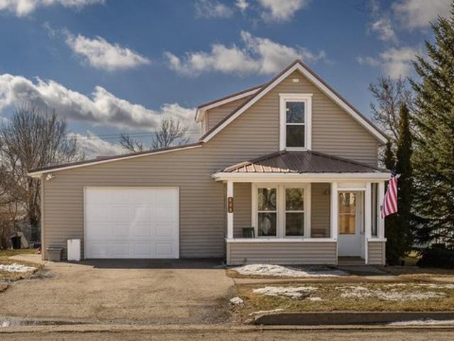 House for sale in Washburn, North Dakota