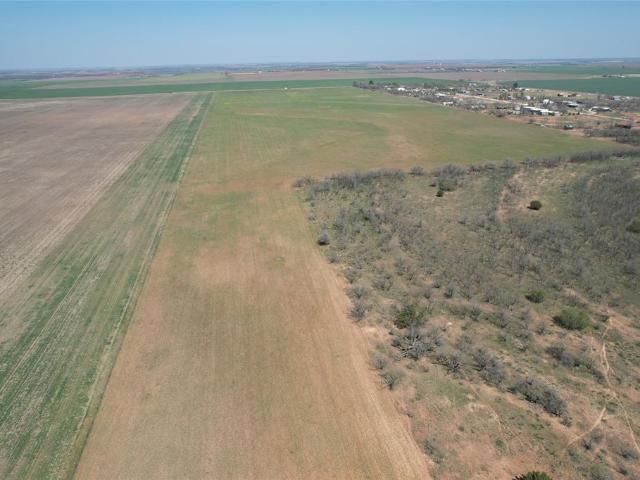 Land for sale in Taylor, Texas