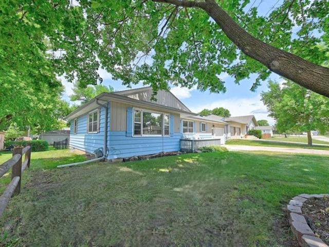 House for sale in Emmet, Iowa