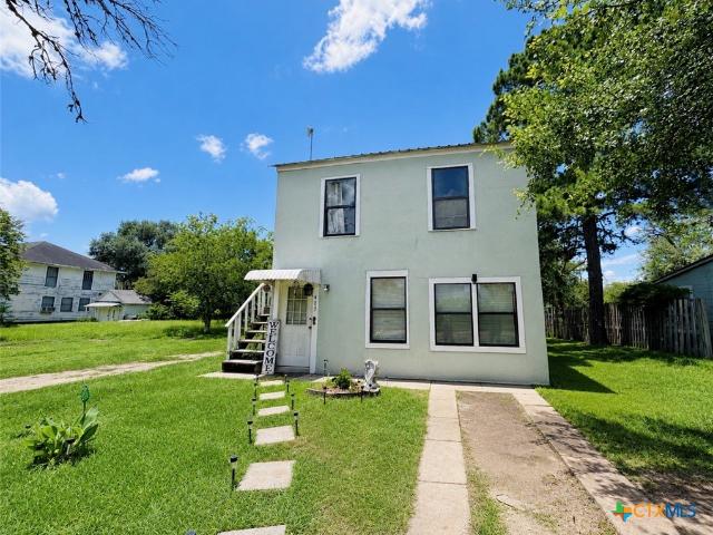 Apartment for sale in Waelder, Gonzales County