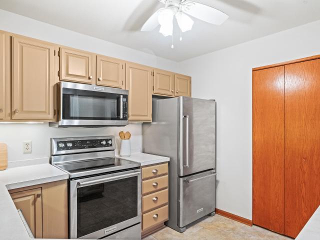 Condo for sale in Thiensville, Ozaukee County