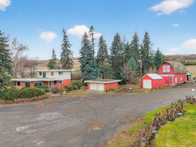 House for sale in Whitman, Washington