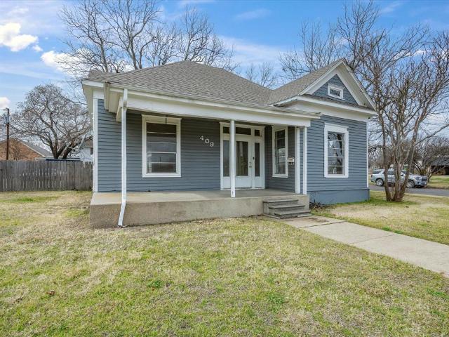 House for sale in Ellis, Texas