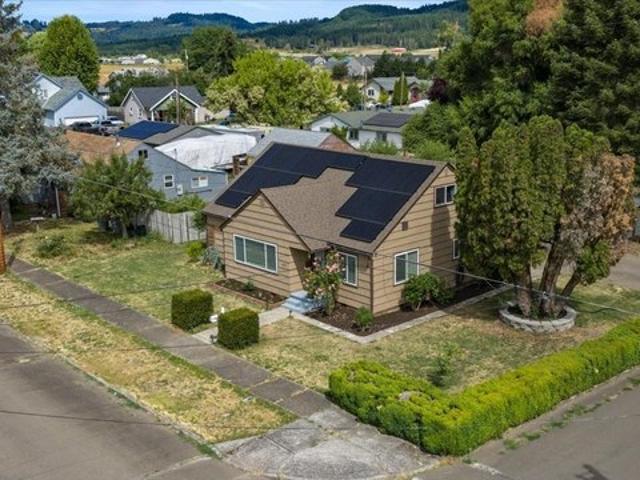 House for sale in Oregonia