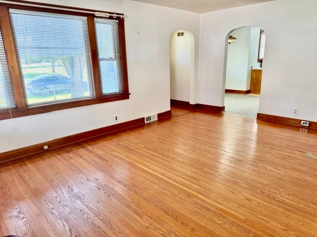 House for sale in Cedar Point, LaSalle County