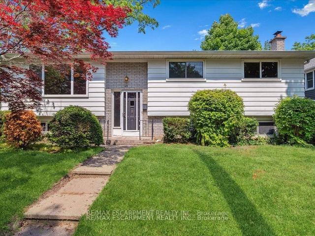 House for sale in Oakville, Ontario