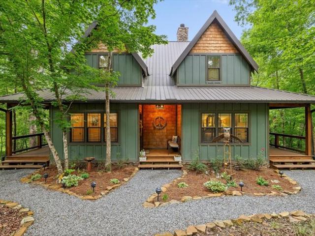 House for sale in Mentone, Alabama