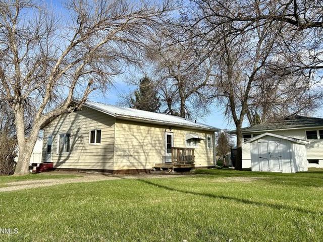 House for sale in Underwood, North Dakota