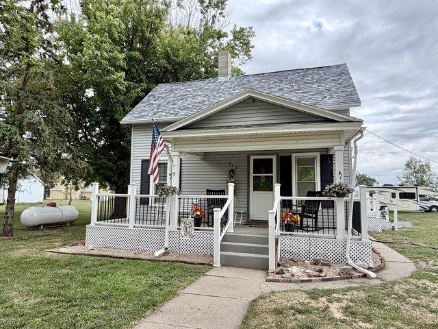 House for sale in Brentford, South Dakota