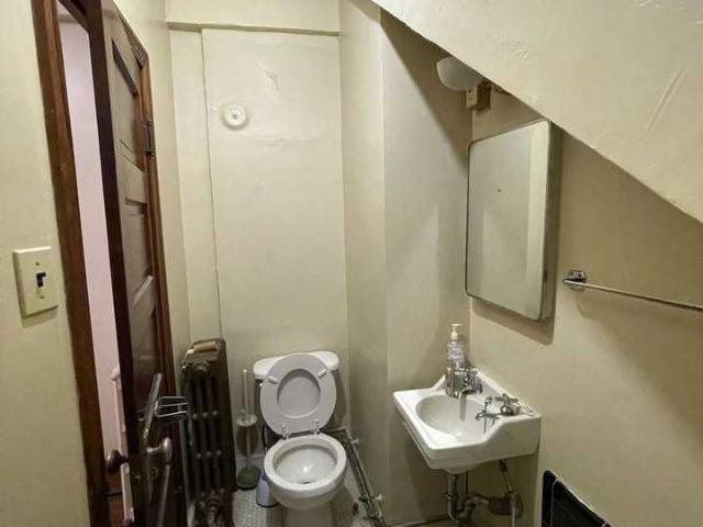 Apartment for rent in Pittsburg, Pennsylvania