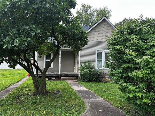 House for sale in Gower, Missouri