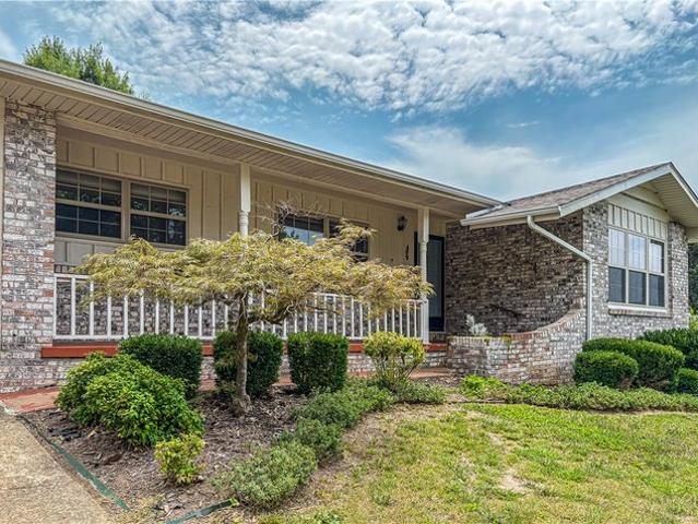 House for sale in Ark