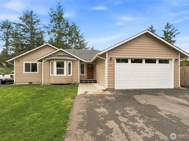 House for sale in Ocean Shores, Washington