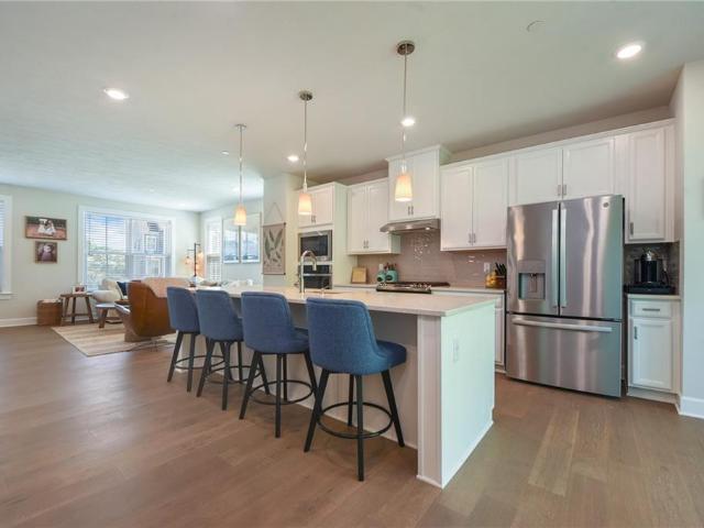Townhouse for sale in Strabane, Pennsylvania