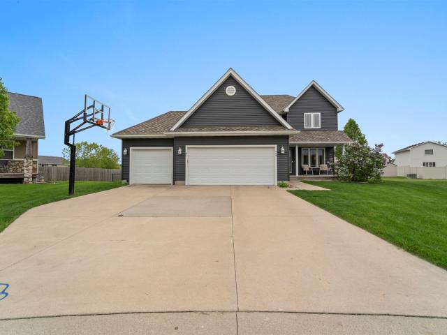 House for sale in Bondurant, Iowa