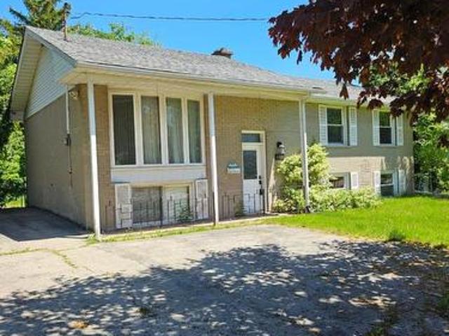 House for sale in Oakville, Ontario