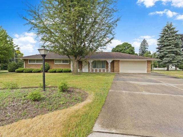 House for sale in Thiensville, Wisconsin