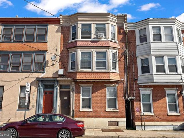 Townhouse for sale in West Center City, Wilmington